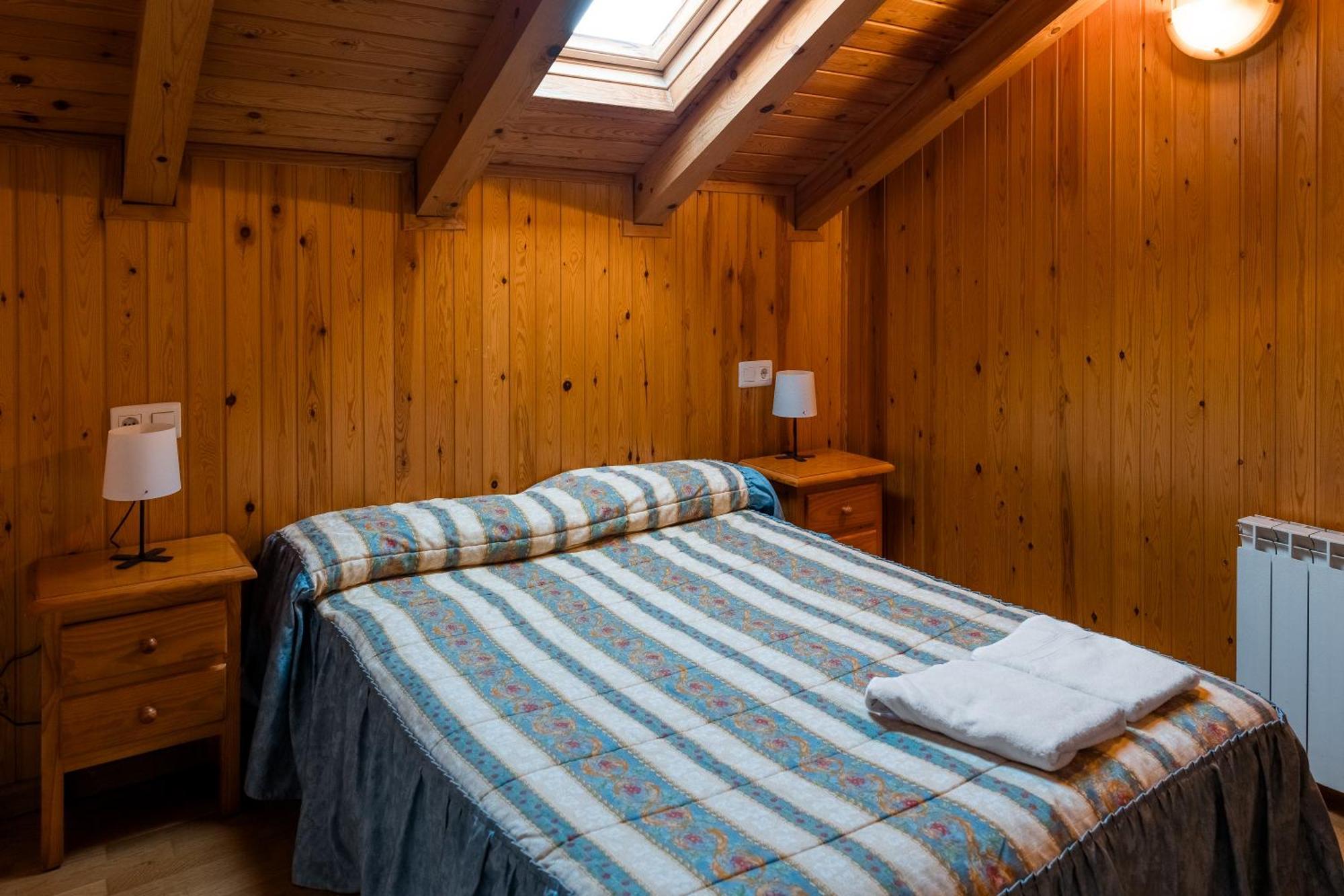 Casa Samarra Hotel Ribera de Cardos Ngoại thất bức ảnh