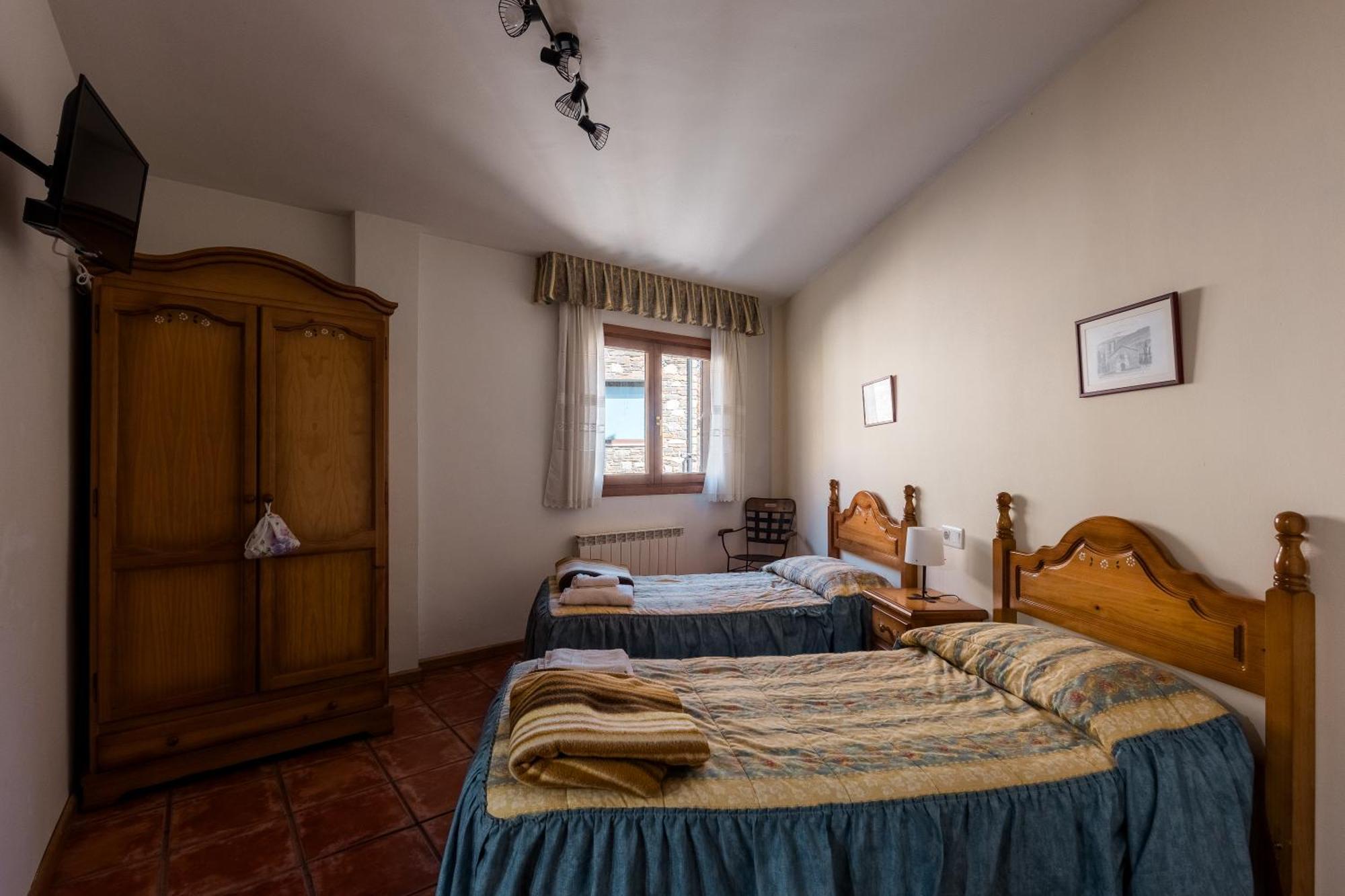 Casa Samarra Hotel Ribera de Cardos Ngoại thất bức ảnh